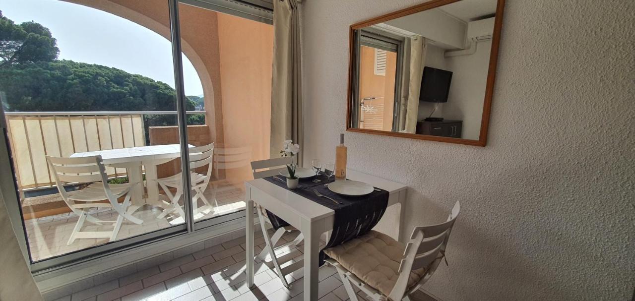 Apartament L'Etoile Sous Les Pins - La Loge Hyères Zewnętrze zdjęcie